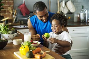 crianças estimular alimentação saudável