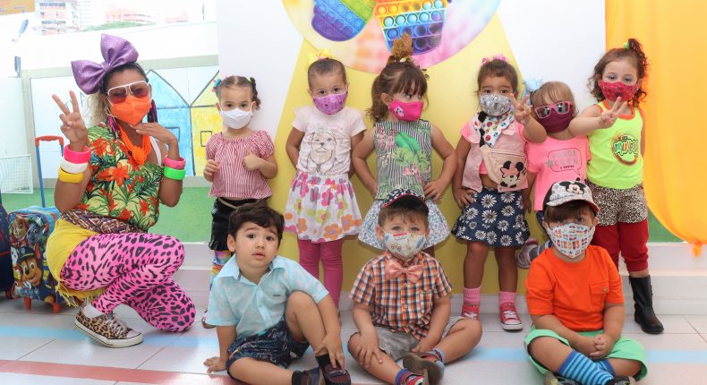 Alunos da Educação Infantil dão um show de fofura no Wacky Tacky Day