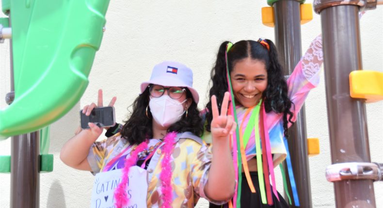 Carnaval Fora de Época anima turmas do Ensino Médio