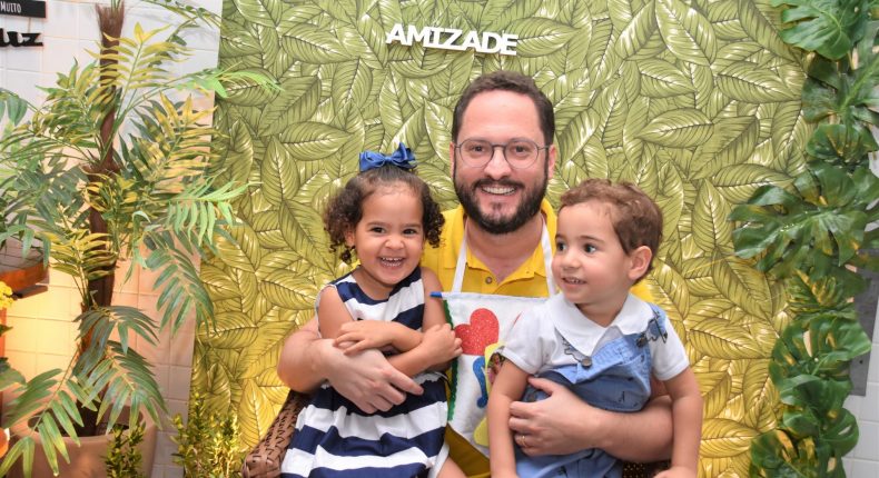 Educação Infantil celebra o Dia dos Pais com apresentações musicais