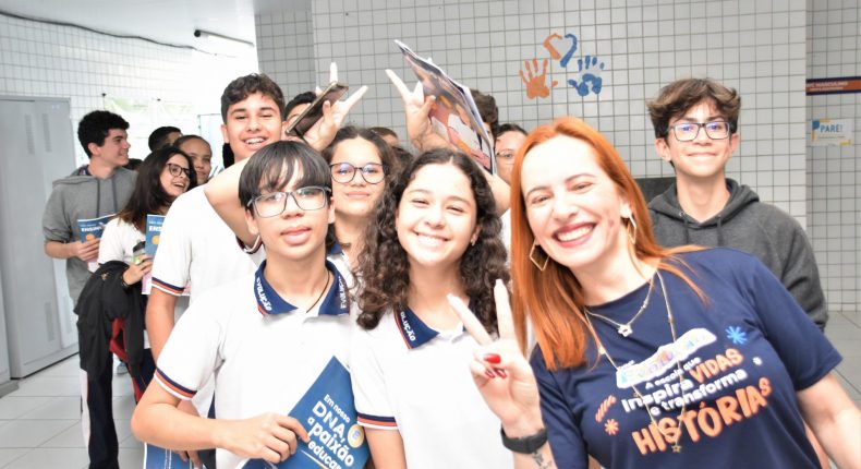 Projeto M.A.I.S. apresenta rotina do Ensino Médio para alunos do 9º ano