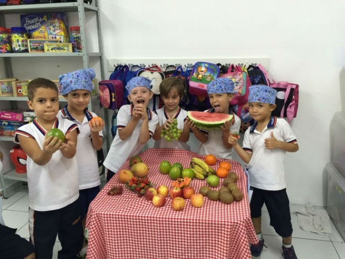 Alimentação Saudável - Saborosa aula com os alunos do Jardim II